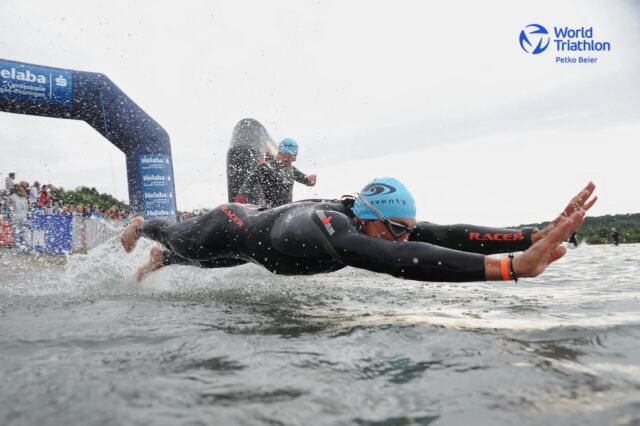 @worldtriathlon  asked for my top 10 images of triathlon combined with special moments for me. Any time, any place. Well, just TEN!? Already a challenge to reduce to a hundred.
Find my choice in the bio of @worldtriathlon 
.
This pic: IRONMAN Germany 2011
.
.
.
#triathlon #worldtriathlon #ironman #ironman_germany